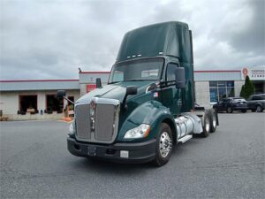 KENWORTH