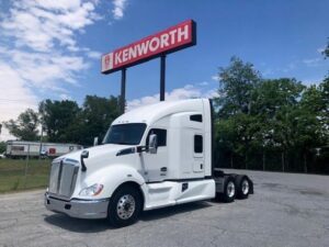 KENWORTH