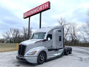 KENWORTH