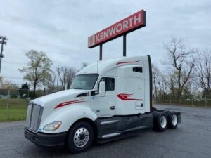 KENWORTH
