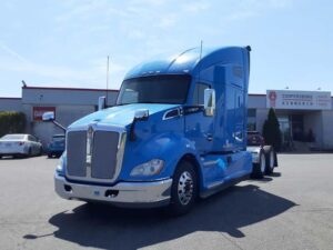 KENWORTH