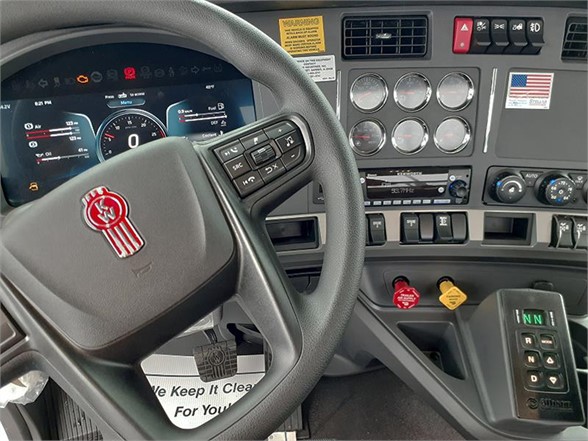 KENWORTH