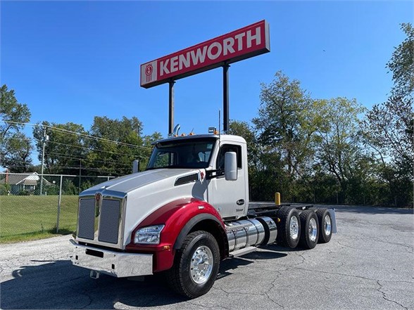 KENWORTH