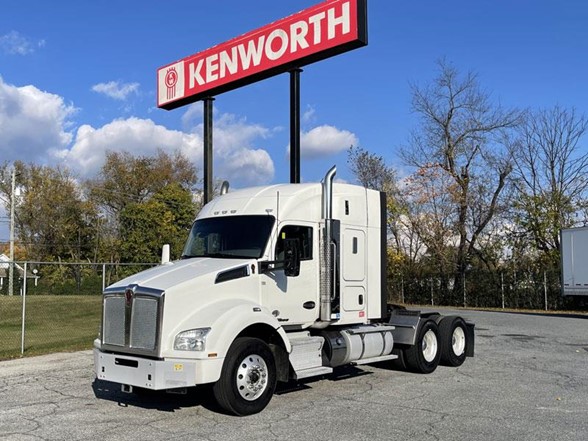 KENWORTH