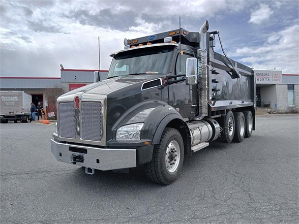 KENWORTH