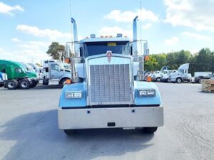 KENWORTH