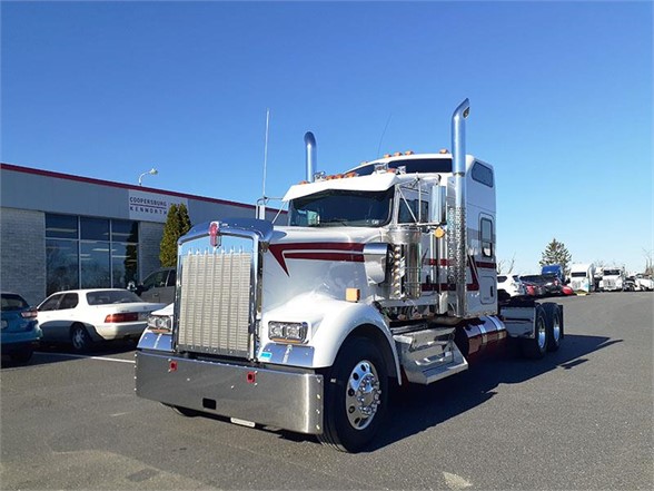 KENWORTH