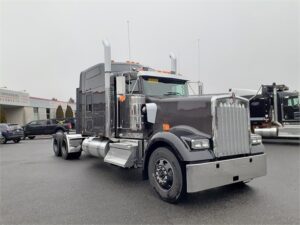 KENWORTH