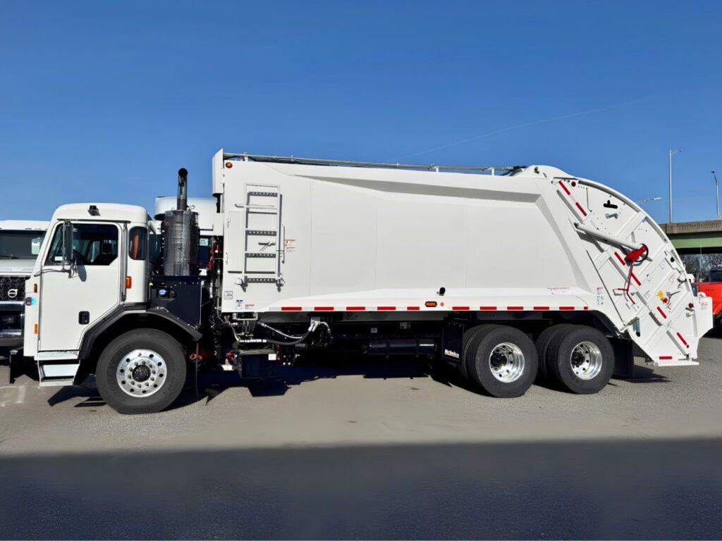 Kenworth L770