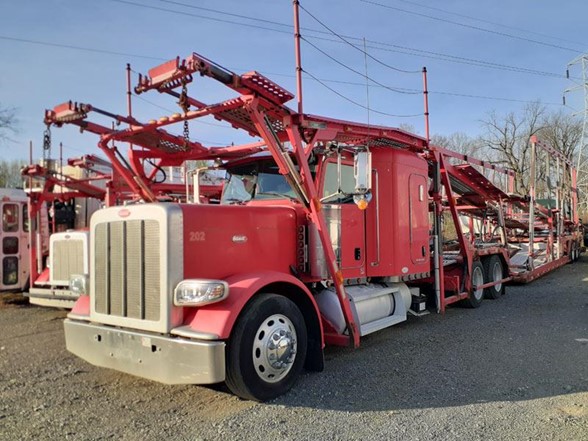 PETERBILT
