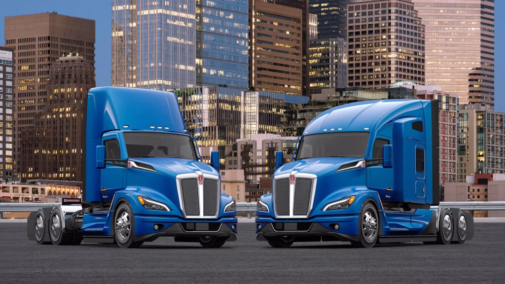 Kenworth T680 2021 vs. T680 2012