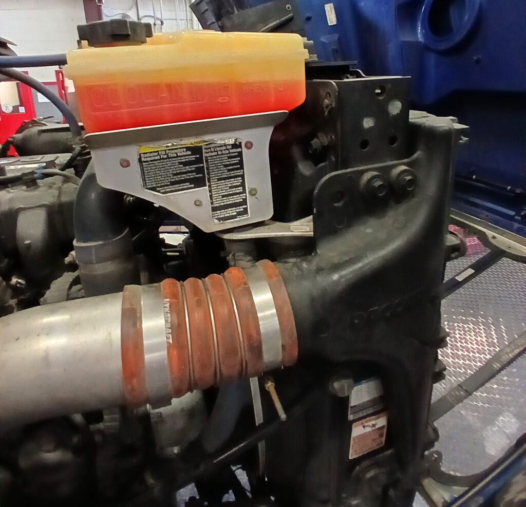 semi-truck-coolant-level-check